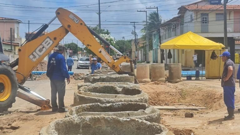 Semsur realiza manutenção em bueiros e galerias pluviais de Parnamirim