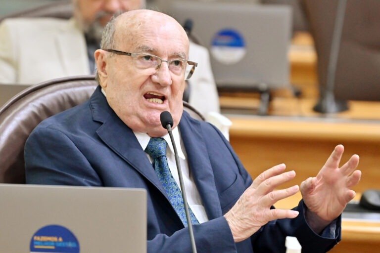 José Dias chama a atenção para taxas de juros no País José Dias chama a atenção para taxas de juros no País