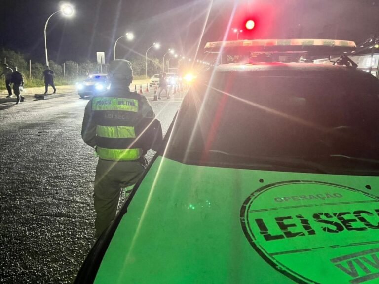 Lei Seca: 30 motoristas são atuados por dirigir sob efeito de álcool em Natal Lei Seca: 30 motoristas são atuados por dirigir sob efeito de álcool em Natal