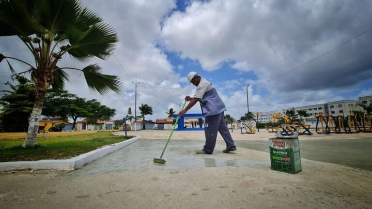 Prefeitura realiza manutenção de equipamentos públicos em Parnamirim Prefeitura realiza manutenção de equipamentos públicos em Parnamirim