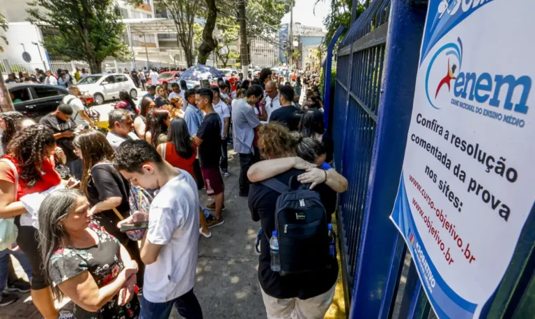 Prazo para pagar taxa de inscrição do Enem termina na quarta-feira