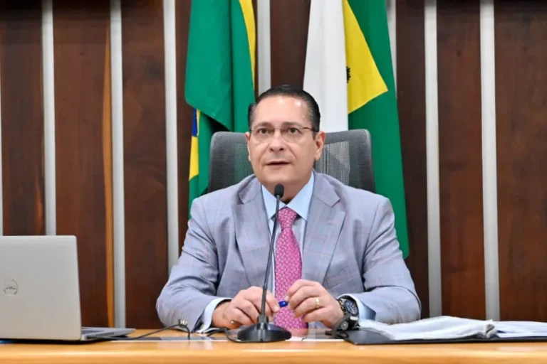 Leis de Ezequiel valorizam polos turísticos de Pedra Grande e Martins