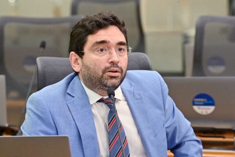 Adjuto Dias defende recuperação da estrada que liga Caicó a Palma Adjuto Dias defende recuperação da estrada que liga Caicó a Palma