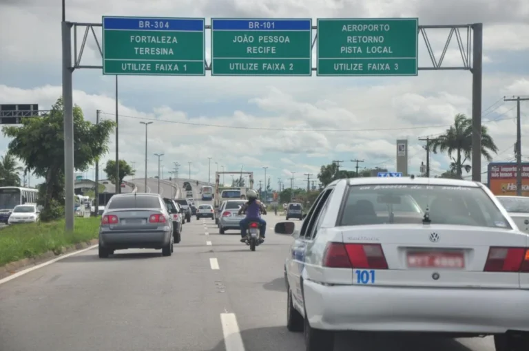 DNIT alerta para interdição parcial do viaduto do km 104 da BR-101, em Paramirim DNIT alerta para interdição parcial do viaduto do km 104 da BR-101, em Paramirim