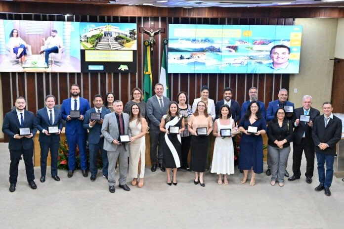 CJKKfAIssCjwunfavWQhoRCGRE5eBeBdCHn9Qixo