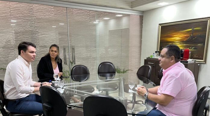 Câmara de Parnamirim alinha com executivo implantação de mamógrafo no mês do Outubro Rosa