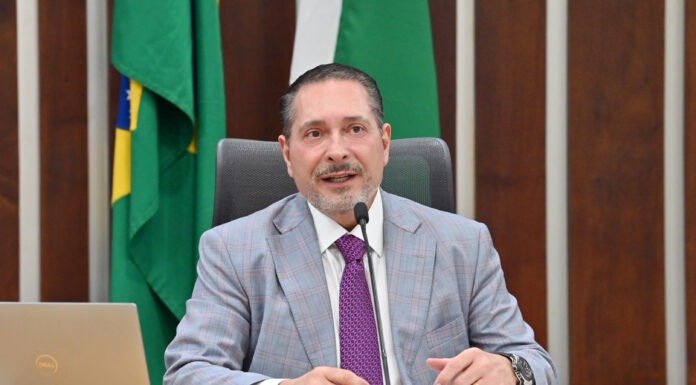 Novas leis de Ezequiel fortalecem gestão urbana e preservação da Lagoa de Jacumã