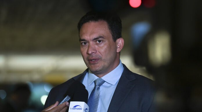 Styvenson e Zenaide Maia lideram para o Senado, segundo Exatus