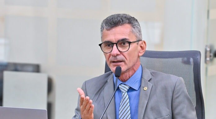 Lei de Francisco do PT combate racismo e discriminação