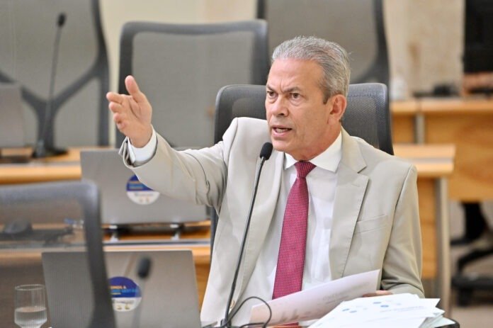 ETuwqSbqqVlfLjHg9Md6RlDUEj8K0QsdY1jc62x8