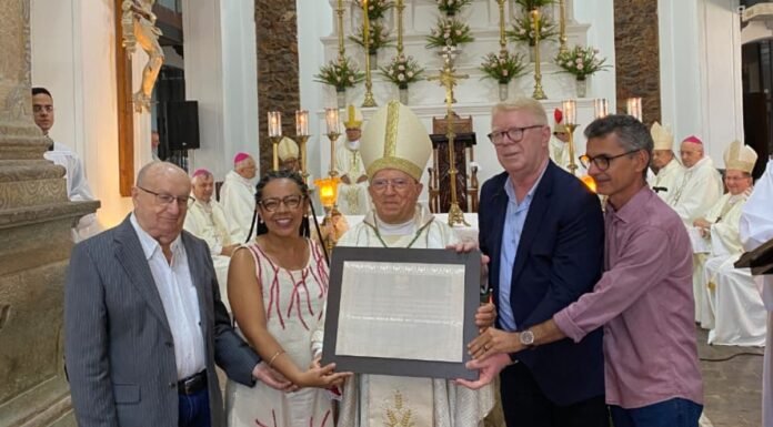 ALRN homenageia Dom Jaime com placa pelos 30 anos de sagração episcopal