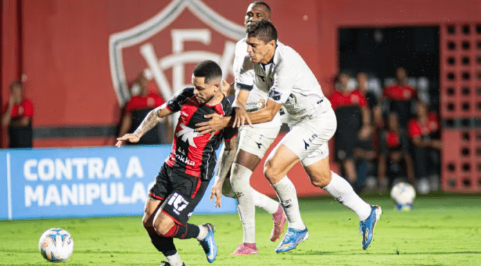 ABC sofre virada após expulsões e leva goleada do Vitória na semifinal da Copa do Nordeste