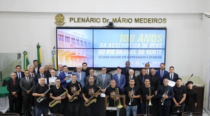 Câmara de Parnamirim homenageia os 108 anos da Assembleia de Deus no estado
